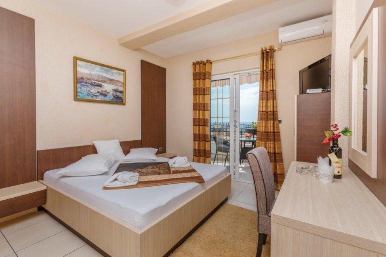 Monte Perla Residence Sveti Stefan Exteriör bild