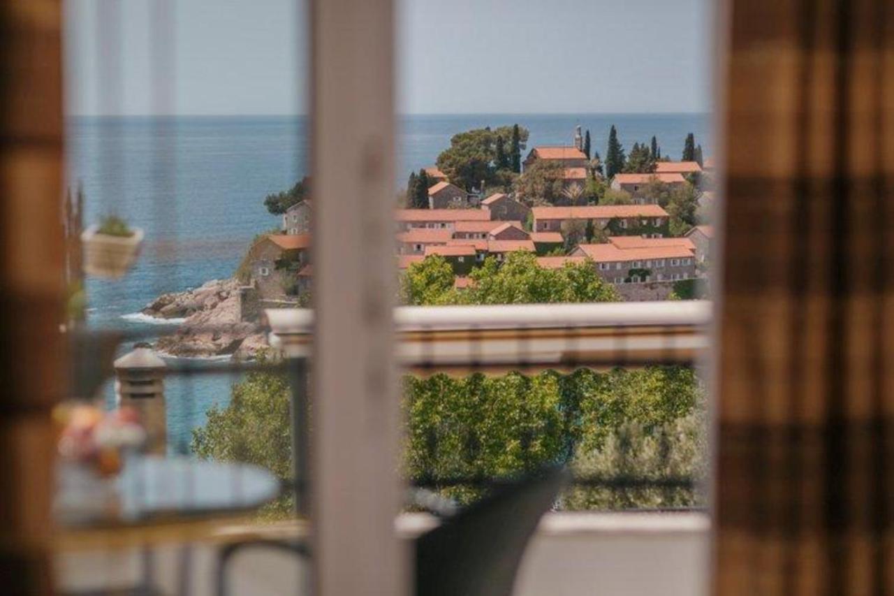 Monte Perla Residence Sveti Stefan Exteriör bild