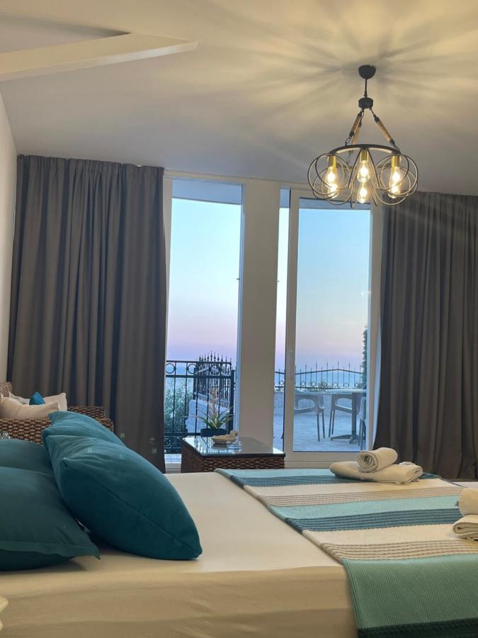 Monte Perla Residence Sveti Stefan Exteriör bild