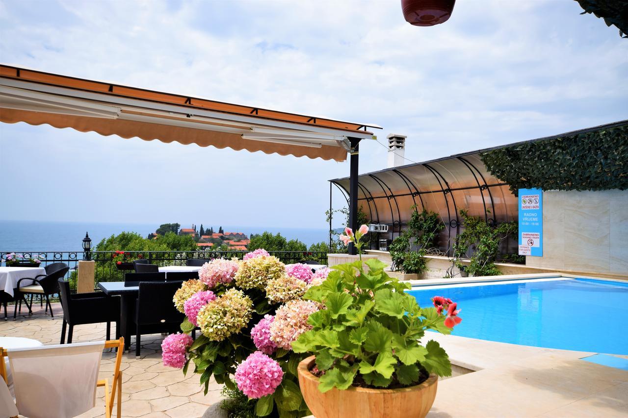 Monte Perla Residence Sveti Stefan Exteriör bild